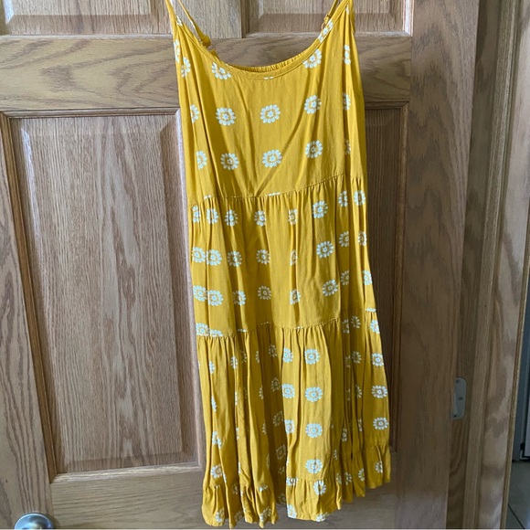 Mossimo Supply Co. Yellow Floral Dress - Picture 3 of 5